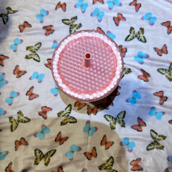 Household Cups - Picture 12 of 16